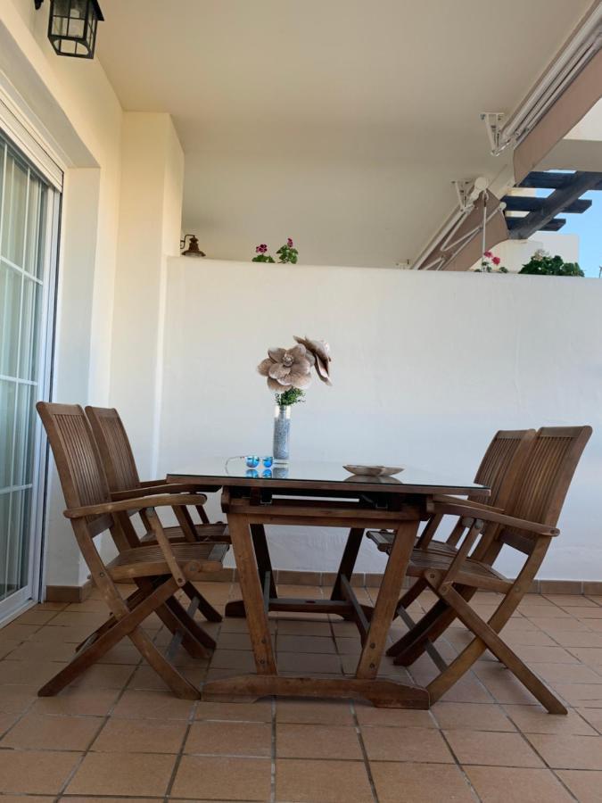 Residencial Duquesa Fase 1 Apartment Manilva Bagian luar foto