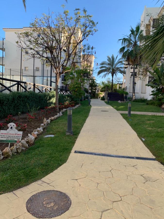 Residencial Duquesa Fase 1 Apartment Manilva Bagian luar foto